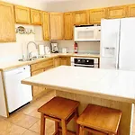 Cozy North Buffalo Apartment Near Niagara Falls
